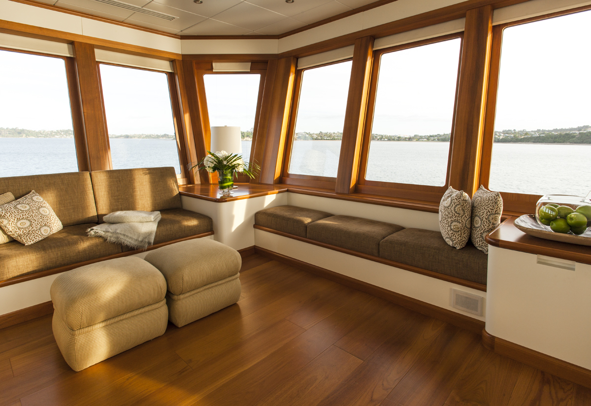 SuRi Interior HP