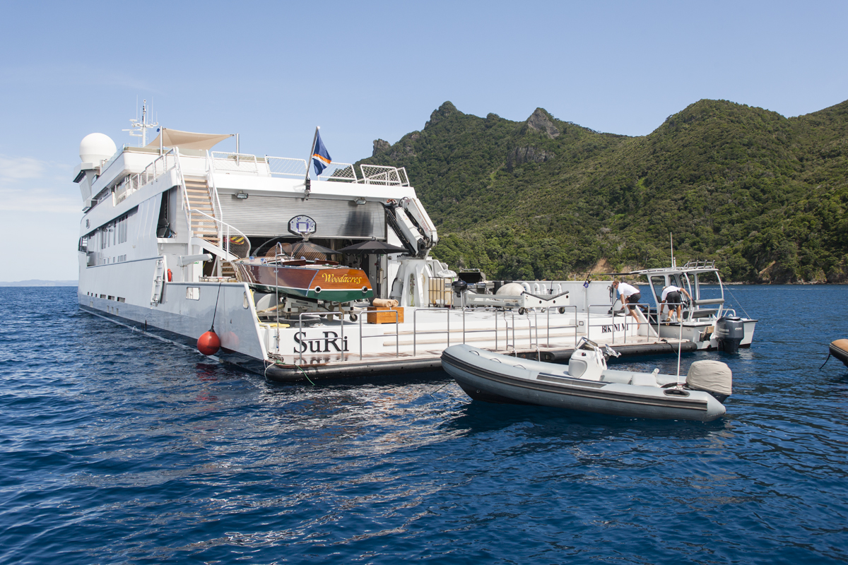 SuRi Yacht HP